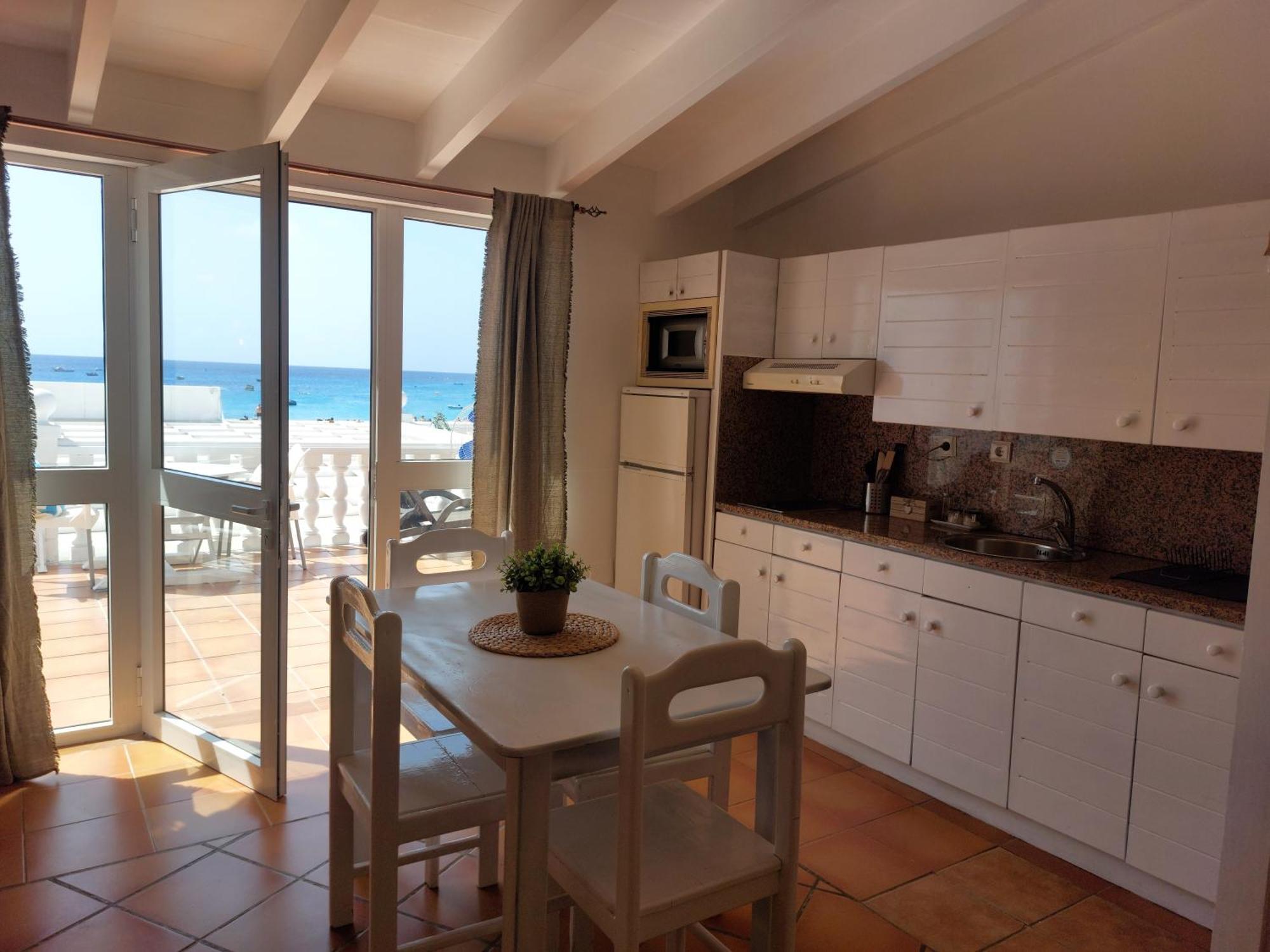 Vista Mar - Seafront Holiday Apartments Santa Maria Kültér fotó